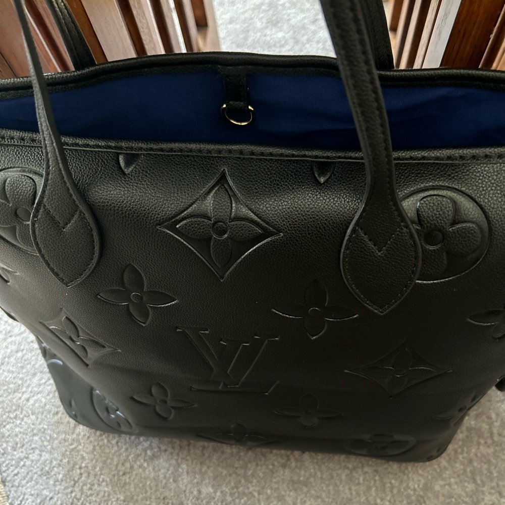 Large black purse